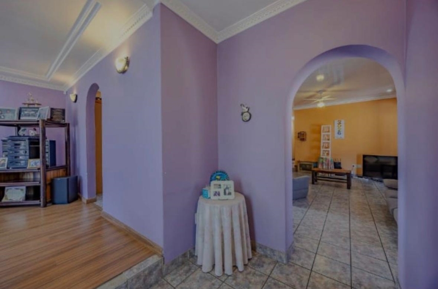 4 Bedroom Property for Sale in Elsies River Western Cape